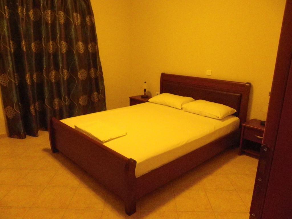 Hotel Sea Eratini Extérieur photo
